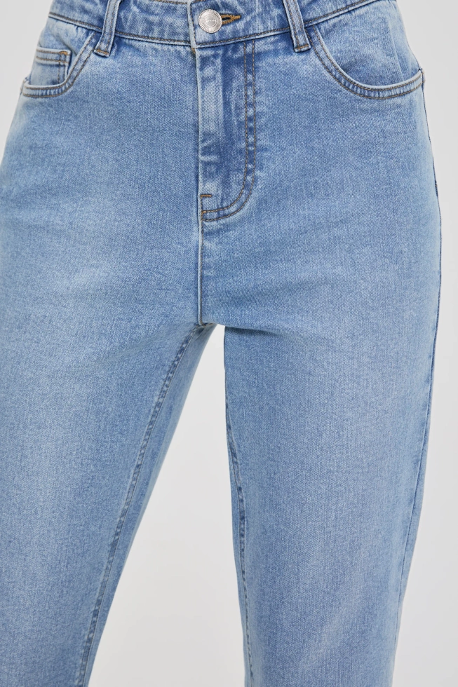 Jeansy z prostą nogawką niebieskie