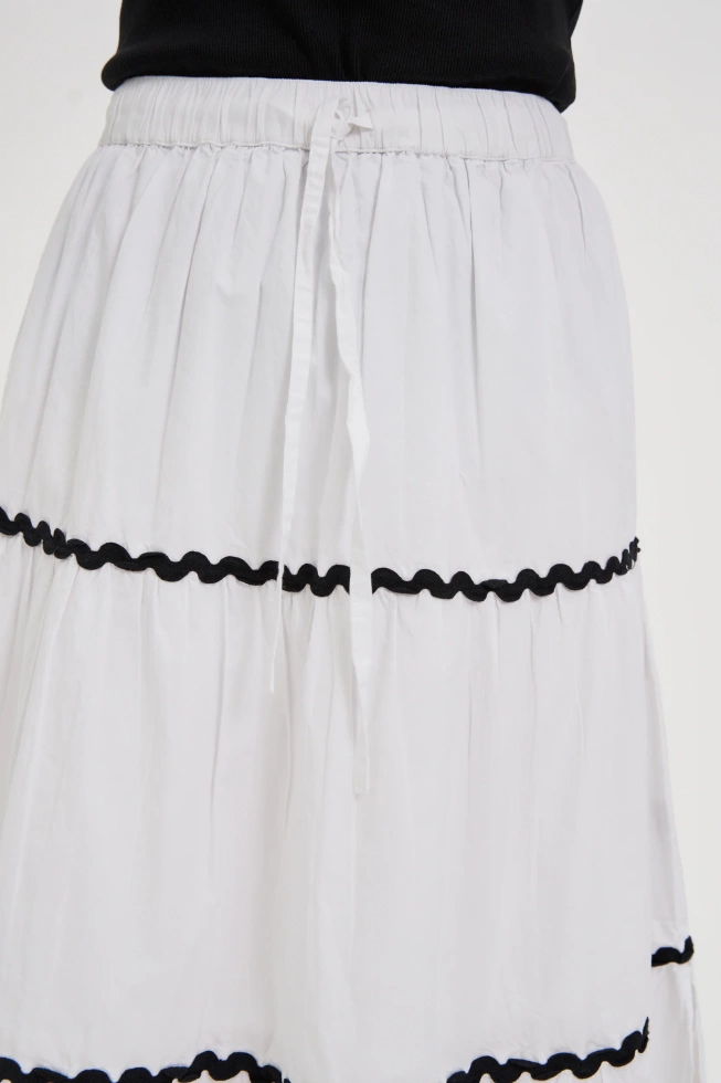 Bawełniana spódnica midi biała