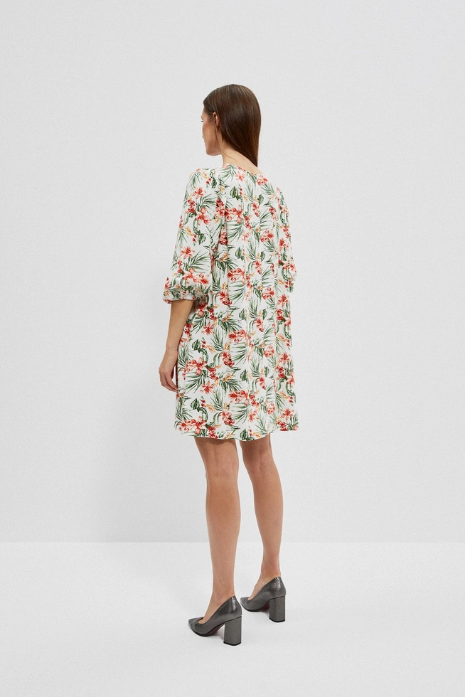 Sukienka mini w kwiaty