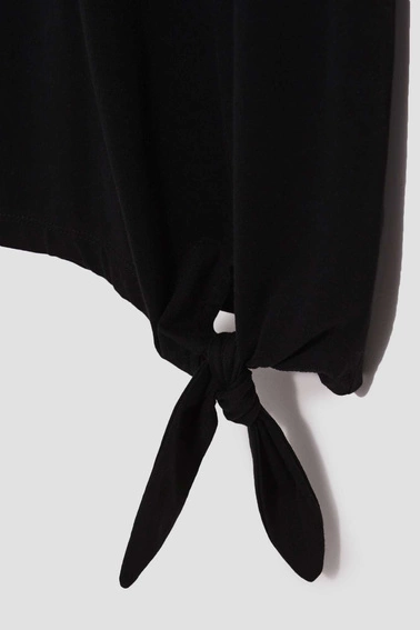 T-shirt z wiązaniem czarny