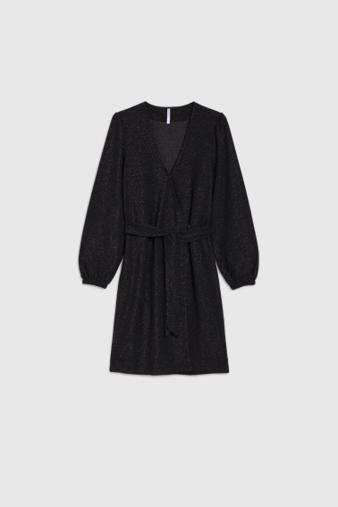 Sukienka z dekoltem czarna