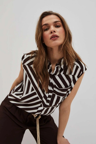 Koszula z geometrycznym wzorem perłowa