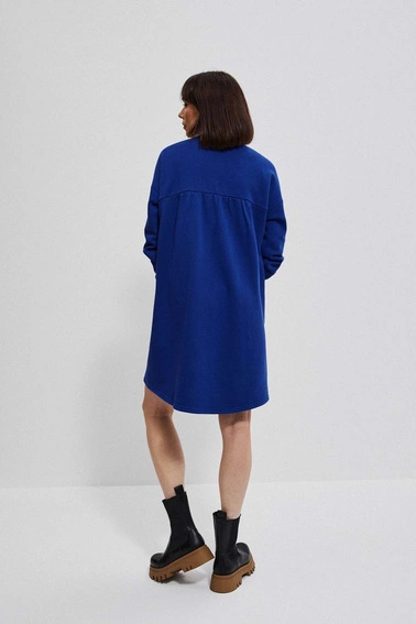 Dresowa sukienka z kieszeniami