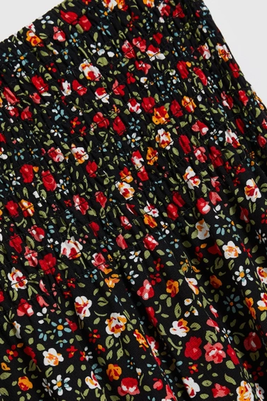 Spódnica midi w kwiaty czarna