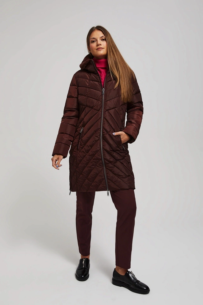 Długa pikowana kurtka z kapturem brązowa