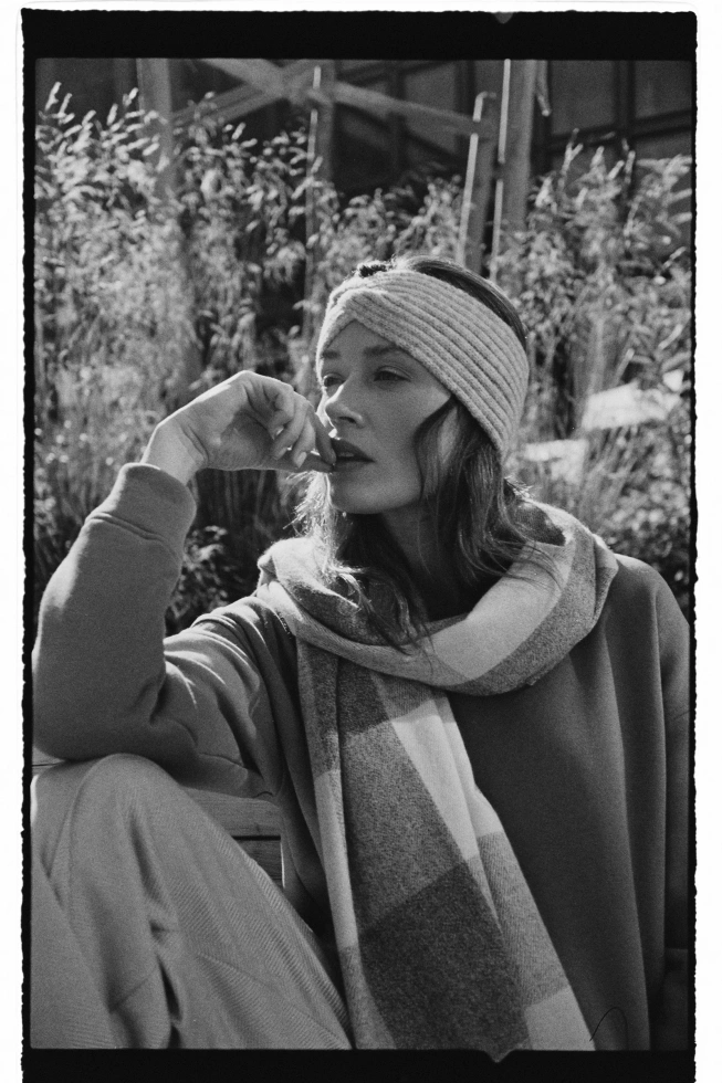 Dzianinowa opaska na głowę szara