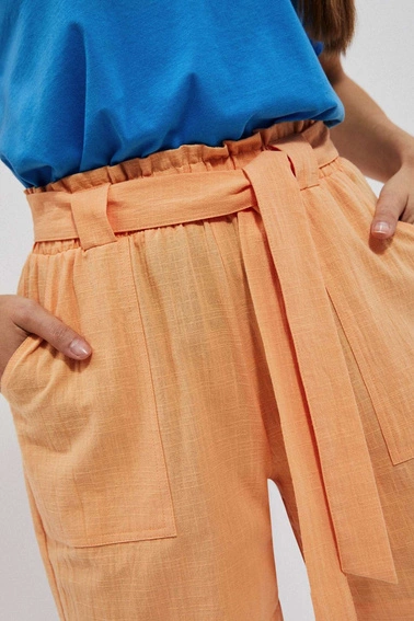 Bawełniane szorty z wiązaniem w talii 