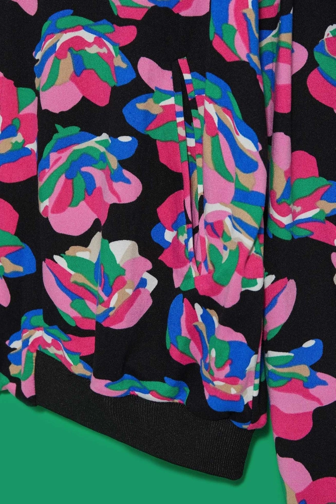 Bomberka z printem czarna