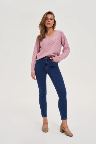 Ażurowy sweter różowy