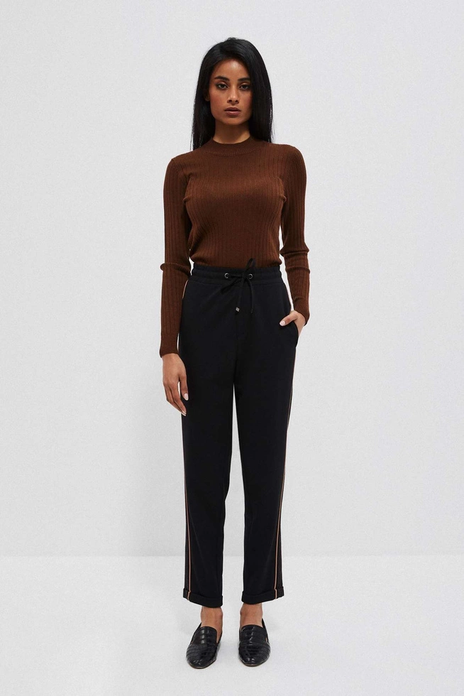 Spodnie z lampasami i wiązaniem w talii czarne