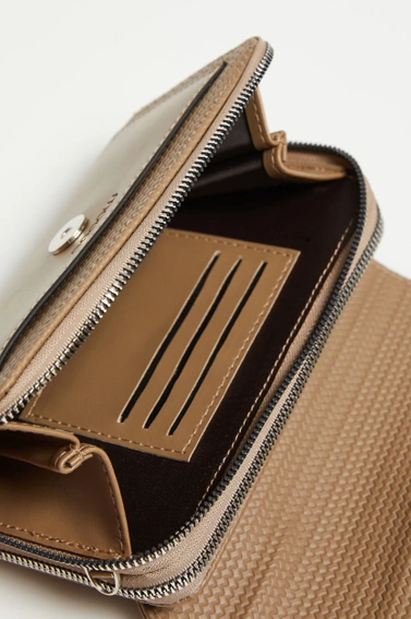 Torebka z zapięciem na zamek beżowa