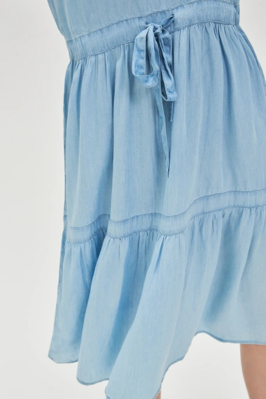 Sukienka midi z lyocell błękitna