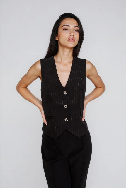 Kamizelka z ozdobnymi guzikami czarna