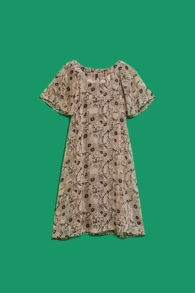 Rozkloszowana sukienka z kwiatowym printem