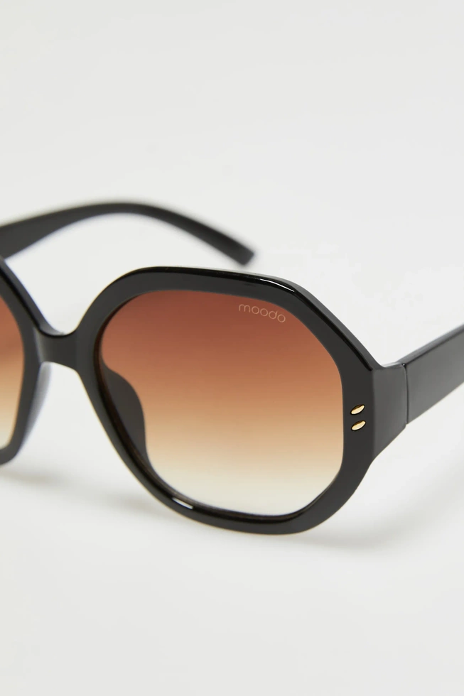 Okulary z okrągłymi szkłami czarne