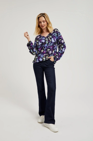 Bluzka w kwiaty z dekoltem w serek granatowa 