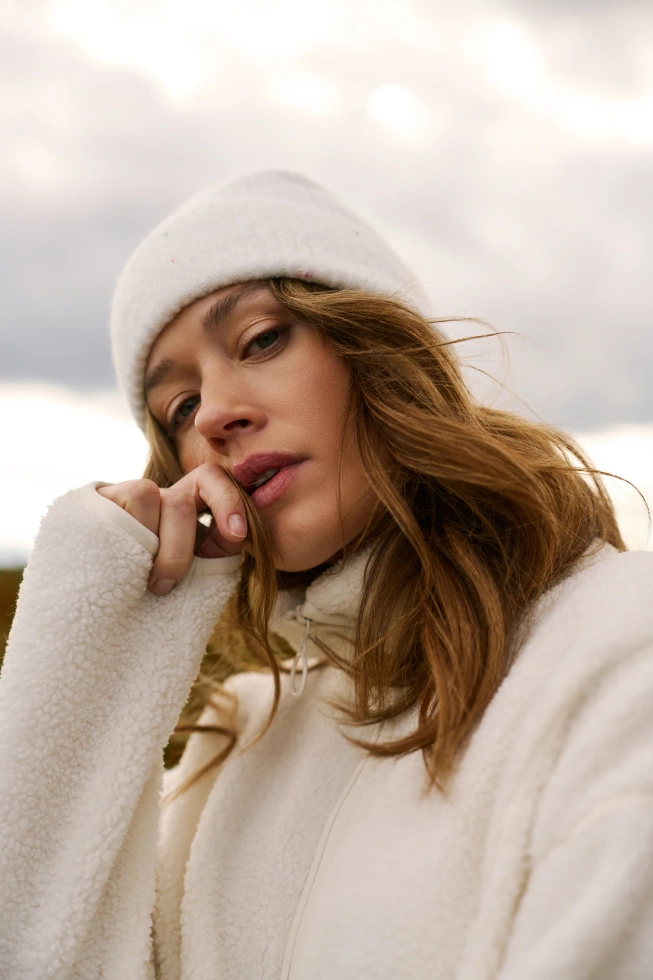 Rozpinana bluza beżowa