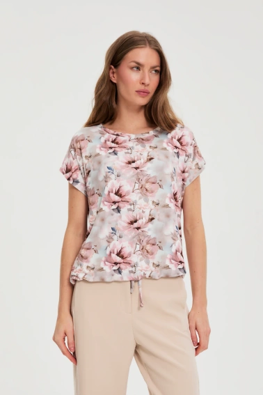 Bluzka w kwiaty różowa