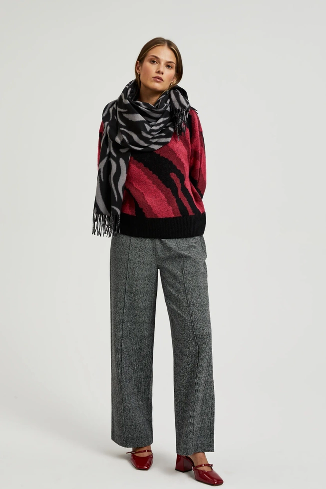 Szal w zwierzęcy wzór szary