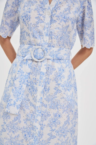 Bawełniana sukienka z paskiem biała