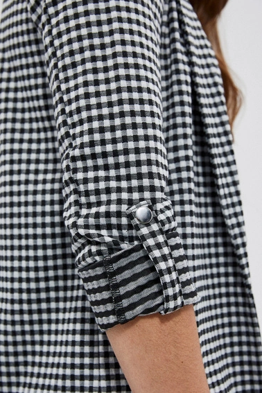 Marynarka w drobną kratę czarno-biała