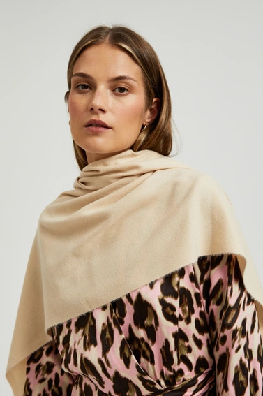 Gładki szalik z frędzlami beżowy