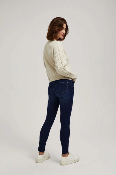 Jeansy rurki z efektem push up granatowe