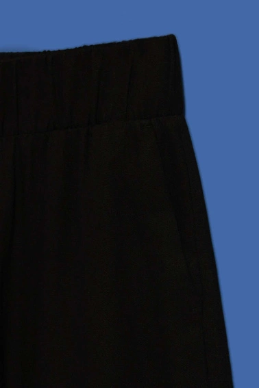 Szorty z gumą w talii 