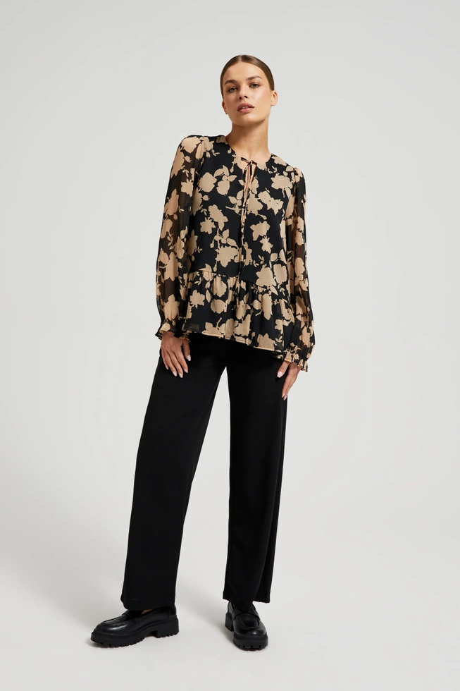 Koszula z beżowym wzorem czarna