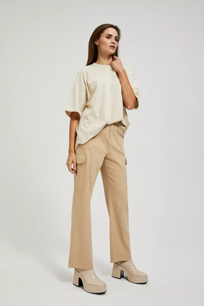 Spodnie cargo zapinane na guzik beżowe