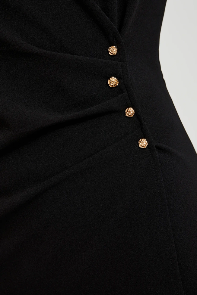 Koszulowa sukienka midi z ozdobymi guzikami czarna