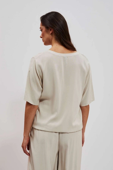 Koszula z wiązaniem w pasie i dekoltem w serek piaskowa