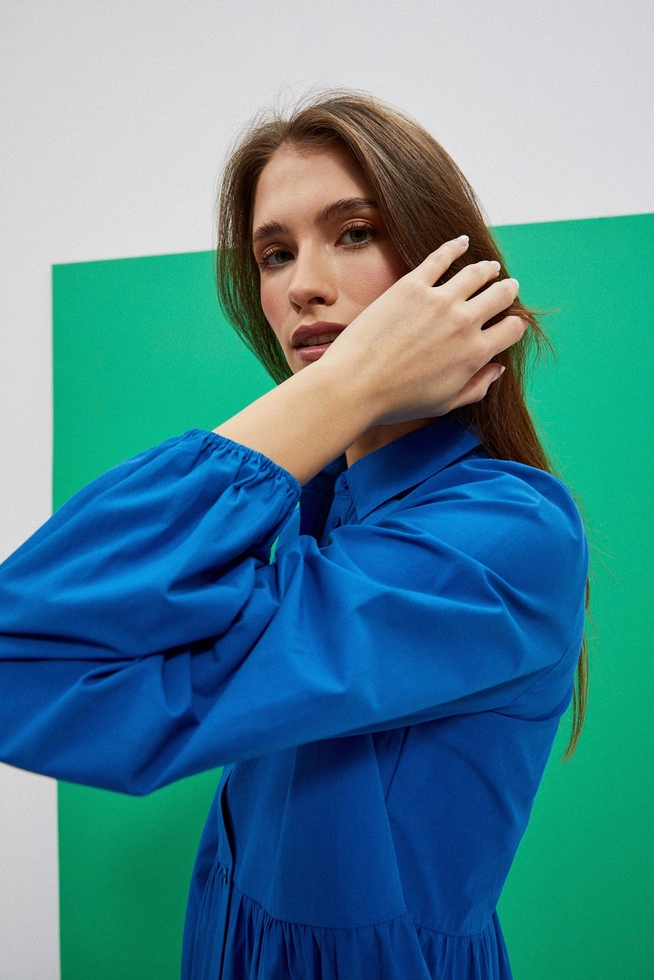 Koszulowa sukienka niebieska