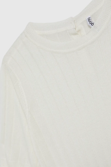 Wiskozowy sweter z metaliczną nitką biały