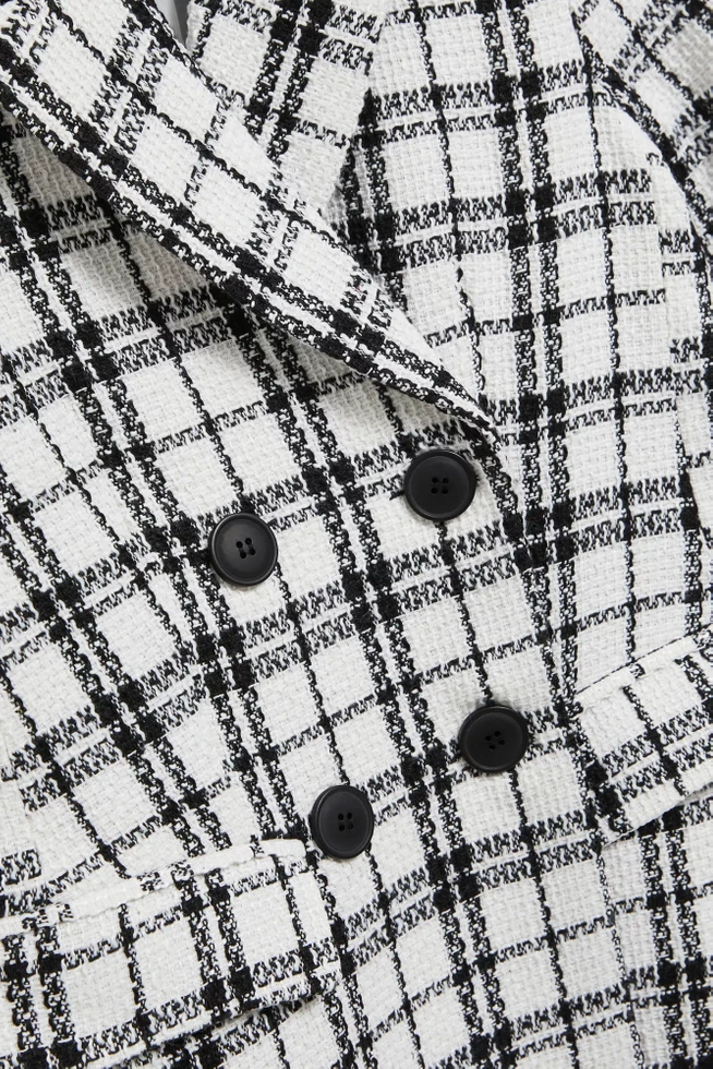 Dwurzędowa marynarka czarno-biała