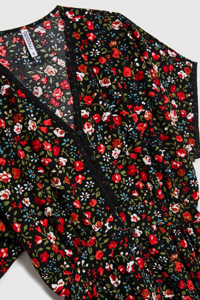 Sukienka w kwiaty midi czarna