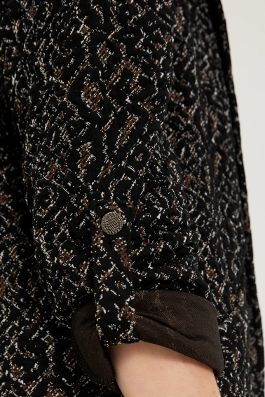 Marynarka w zwierzęcy wzór czarna