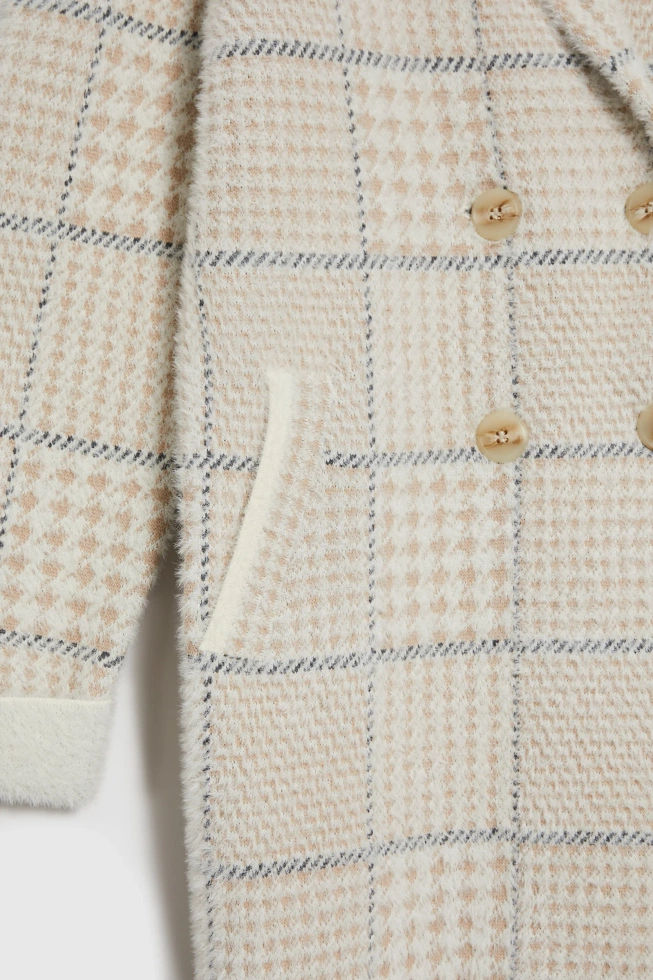 Płaszcz w kratę beżowy