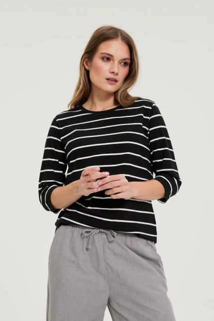 Bluzka w paski czarna