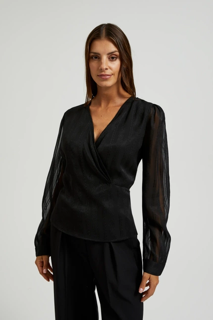 Elegancka koszula z dekoltem w serek czarna