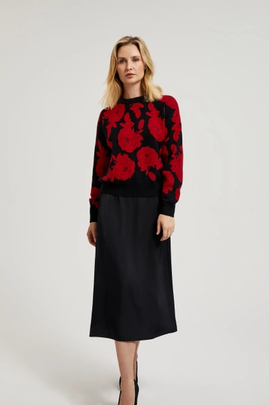 Sweter z nadrukiem róż czarny