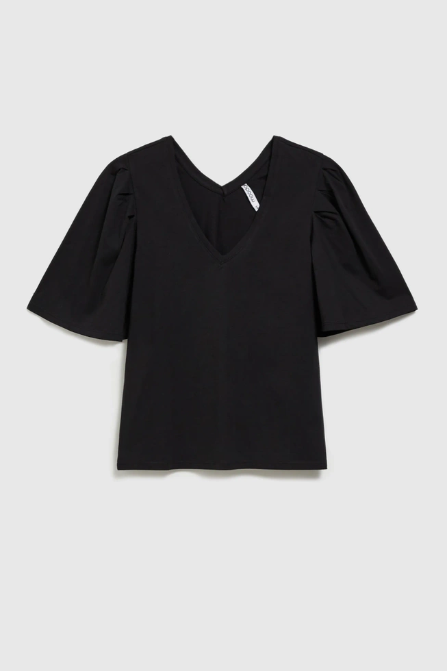 Bluzka z dekoltem w serek i z szerokimi bufiastymi rękawami czarna