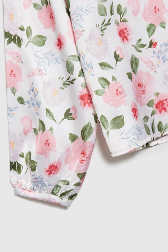 Koszula w kwiaty z dekoltem w serek biała