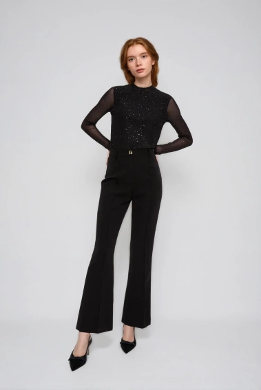 Bluzka z przezroczystymi rękawami czarna