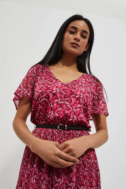 Sukienka z plisowanym dołem truskawkowa