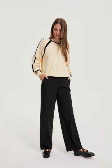 Spodnie z paskiem czarne