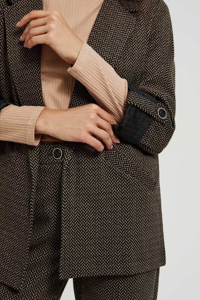 Marynarka ozdobiona metaliczną nitką z podwijanymi rękawami czarna