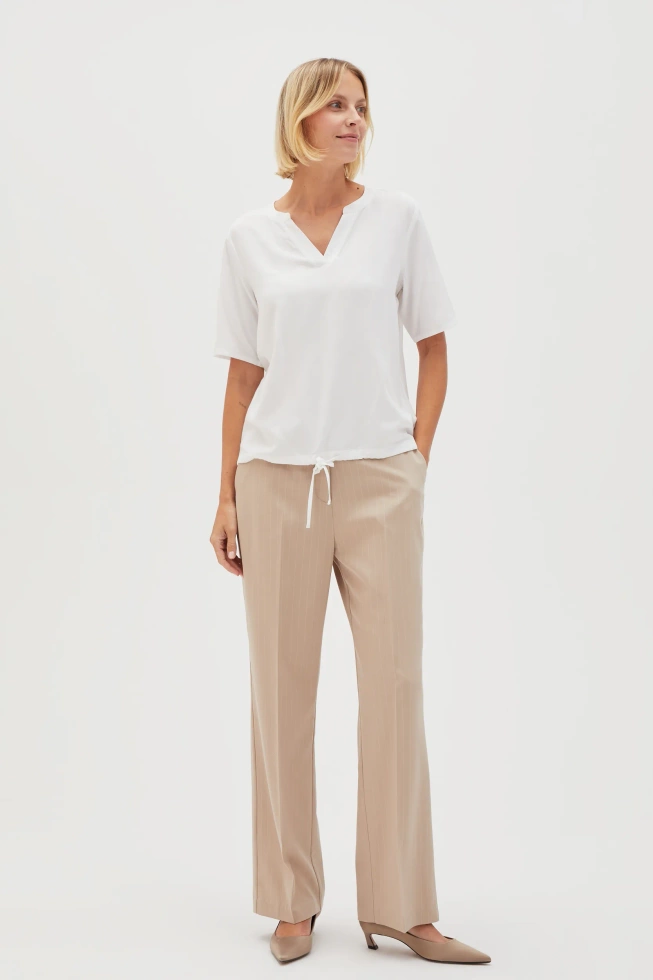 Gładka koszula z wiskozy biała