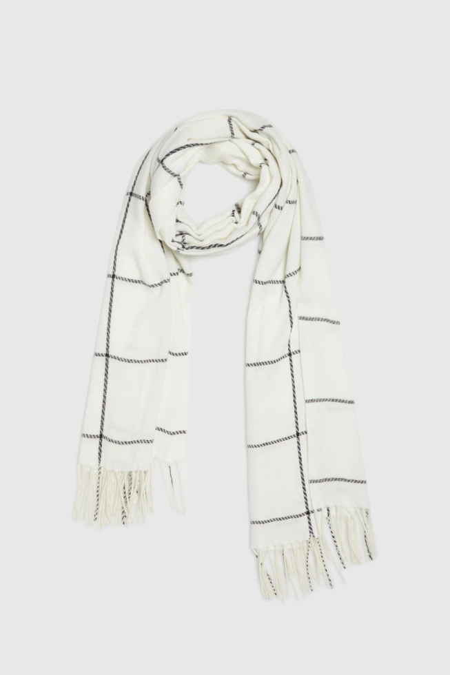 Szal w kratę biały