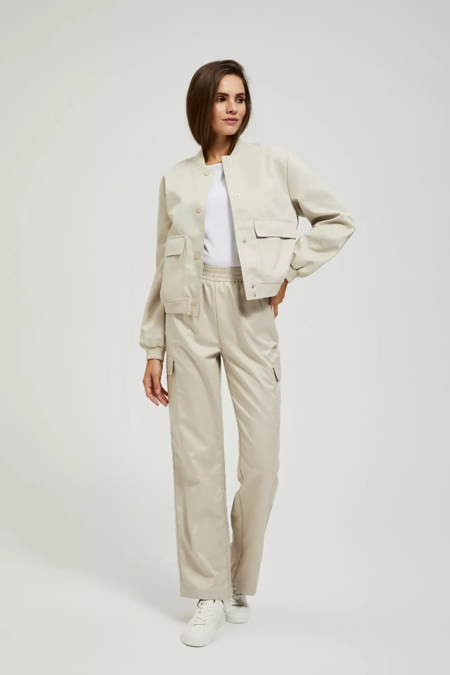 Kurtka bomberka z kieszeniami beżowa